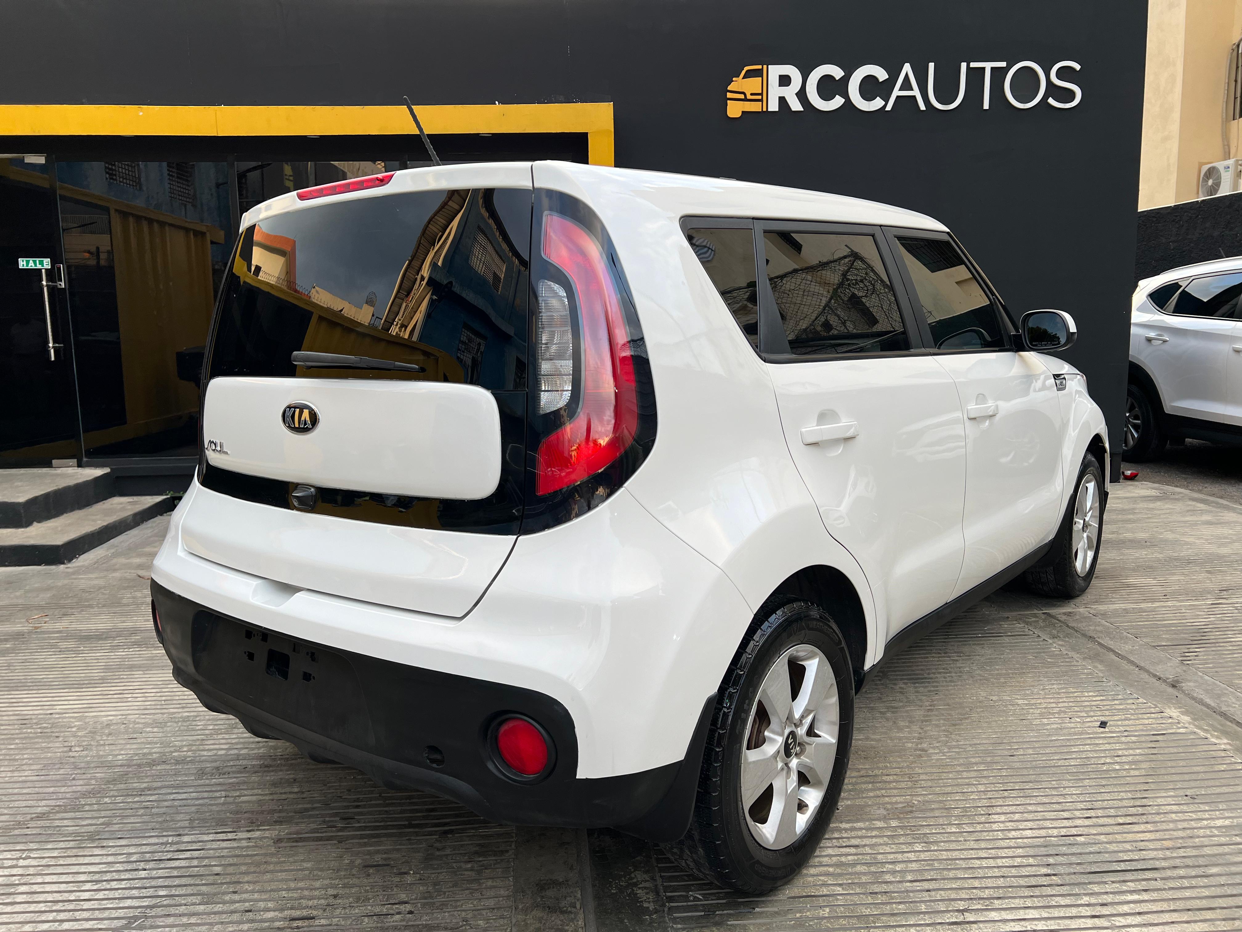 carros - kia soul 2019 clean  7