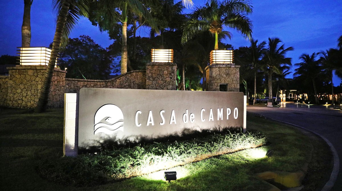 casas - Casa de Campo, hermosa Villa, en venta, con 2.160 metros de terreno. 