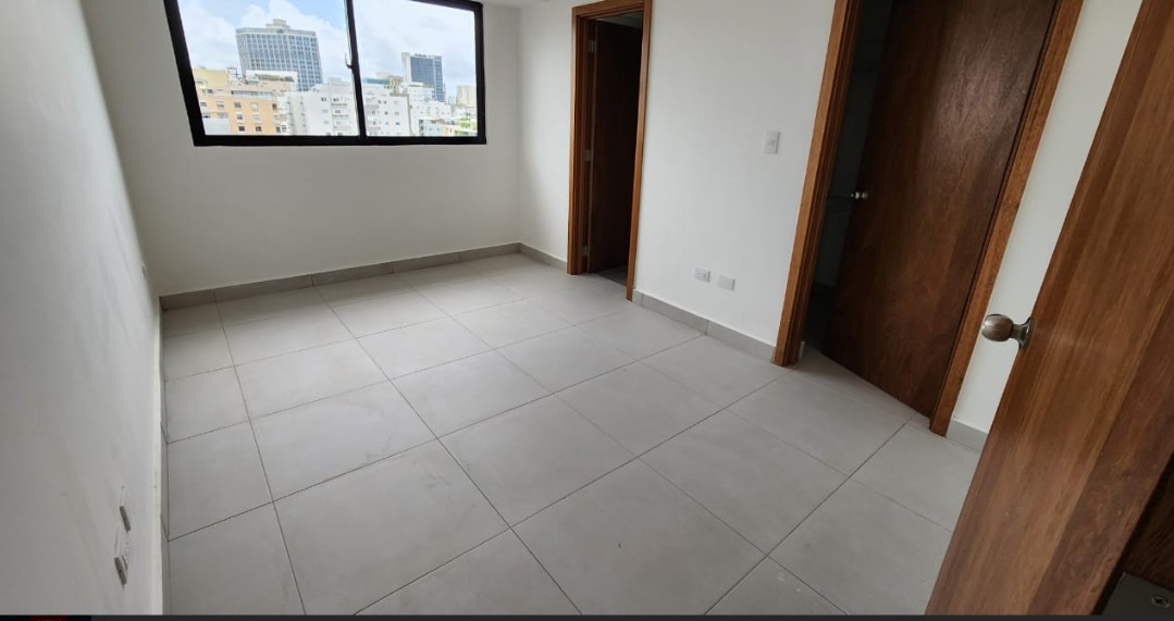 apartamentos - Alquiler de Apartamento en Evaristo Morales 3