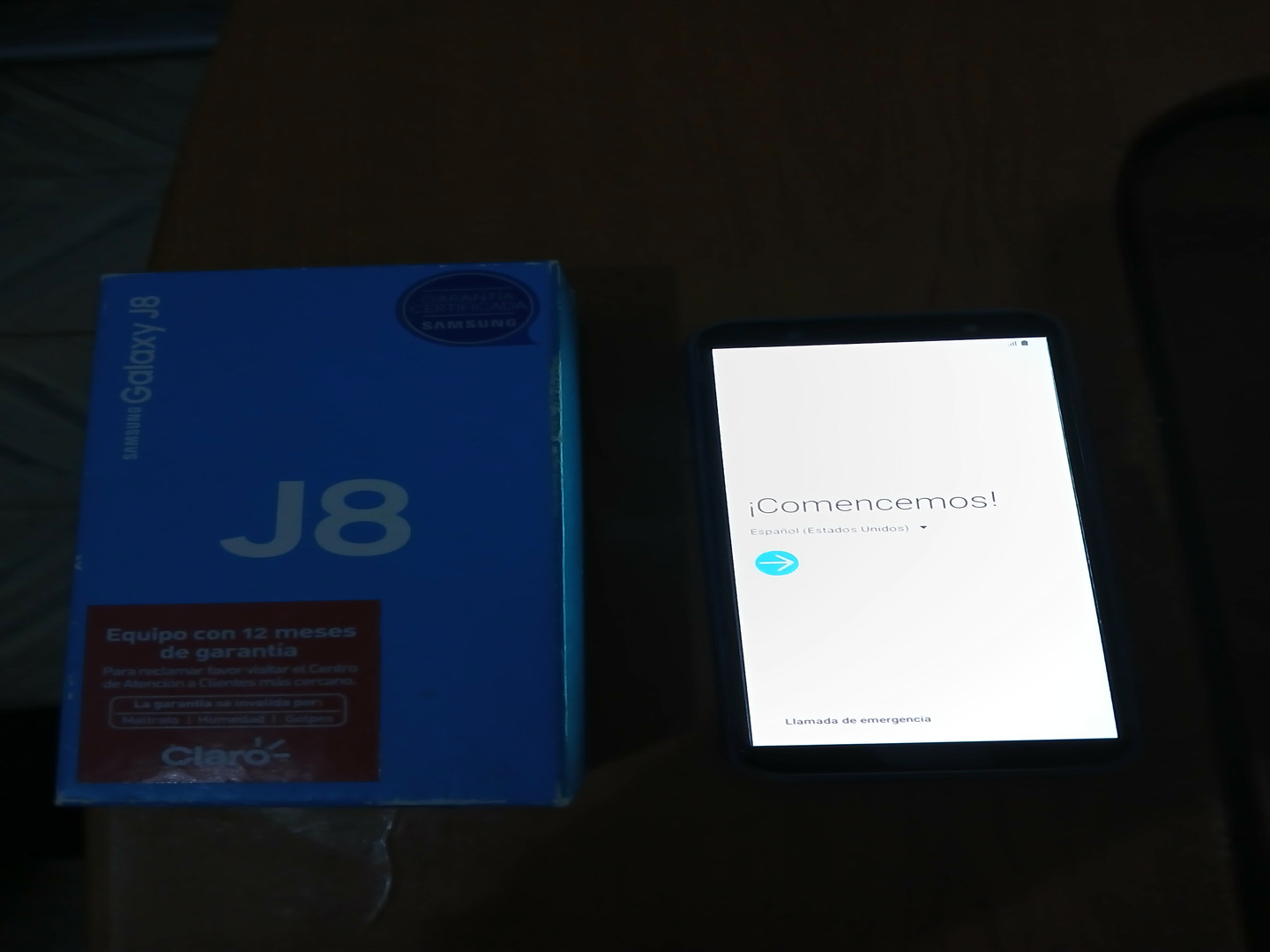 celulares y tabletas - Vendo Samsung Galaxy J8