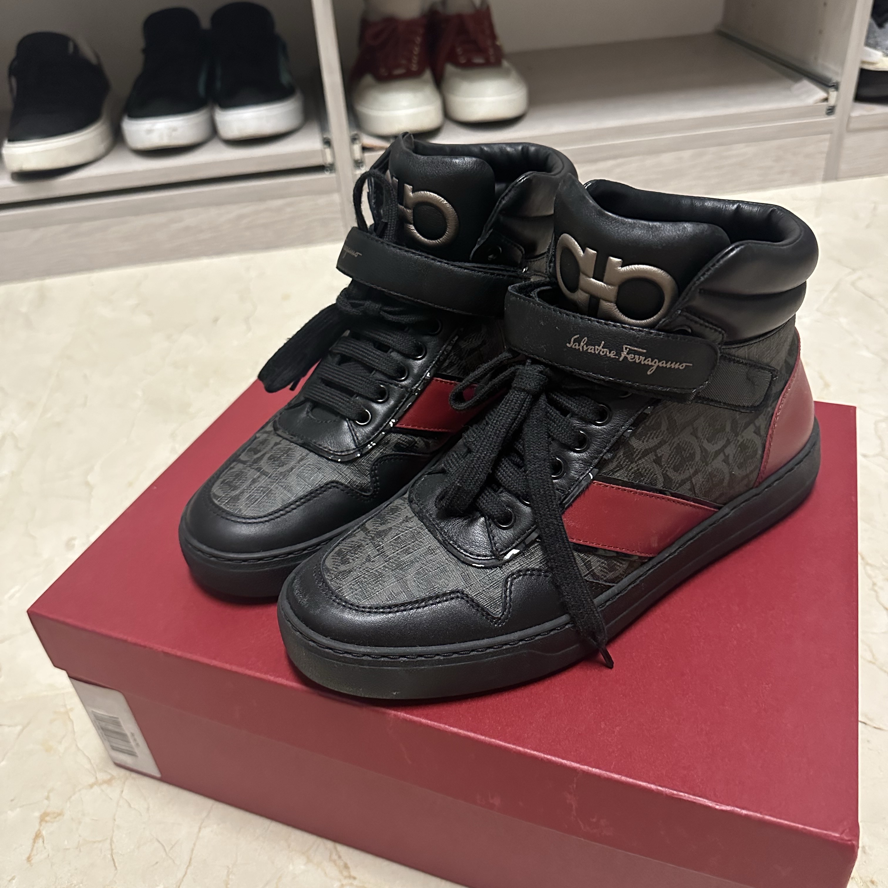 zapatos para hombre - Zapato Ferragamo ORIGINAL high top negro