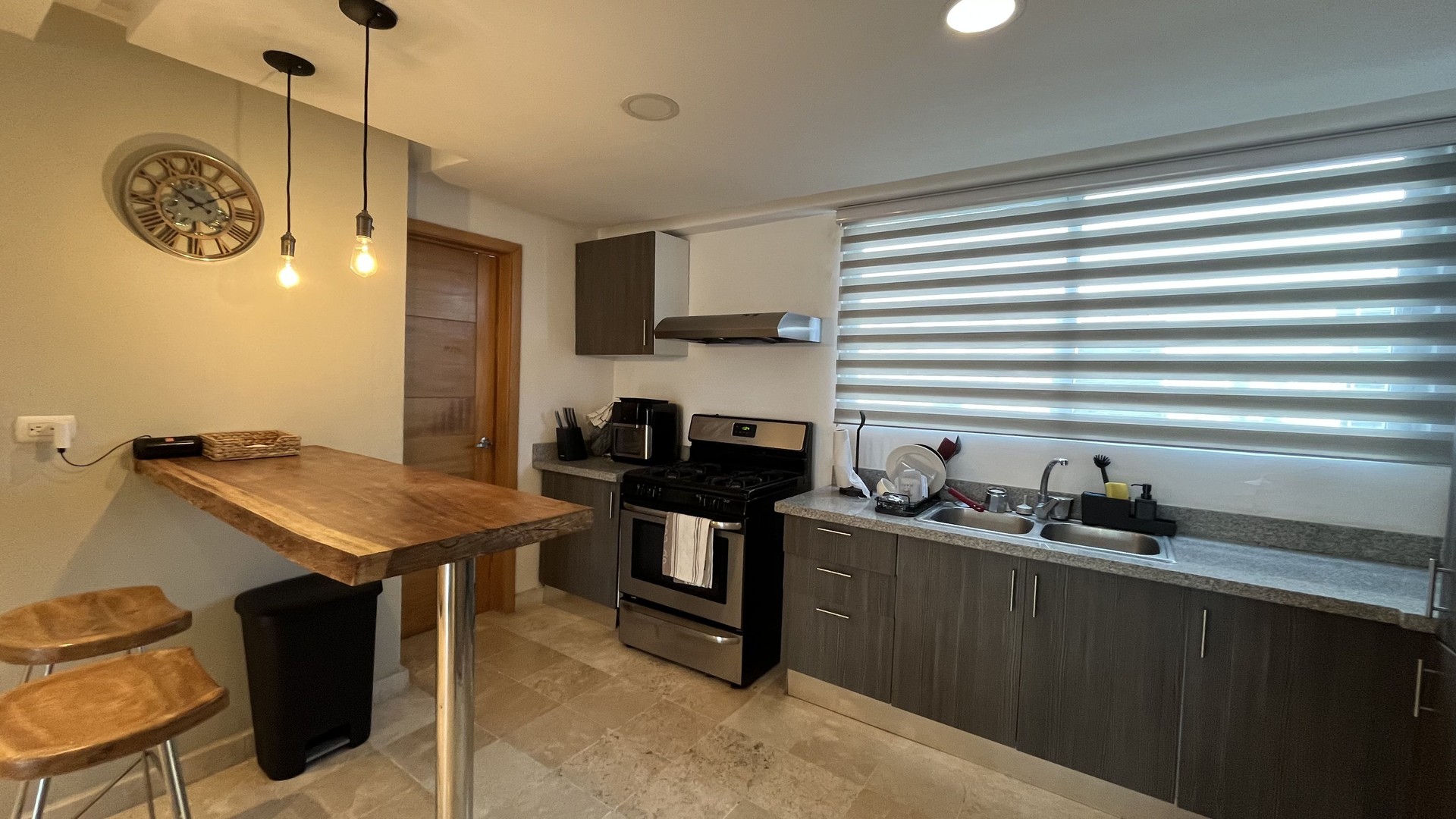 apartamentos - Apartamento amueblado en venta en Naco 7