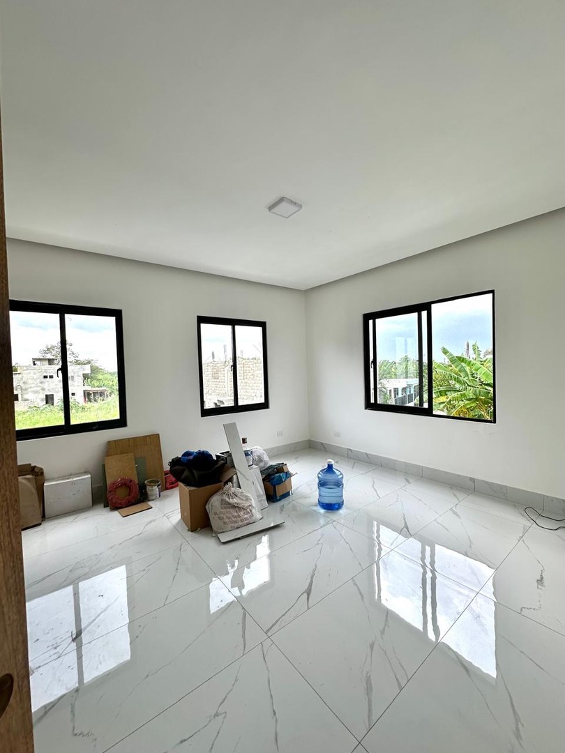 casas - Vendo moderna casa en Gurabo a estrenar en exclusivo proyecto cerrado 8