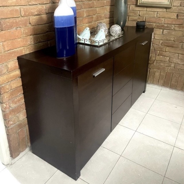 muebles y colchones - CREDENZA DE MADERA EN VENTA