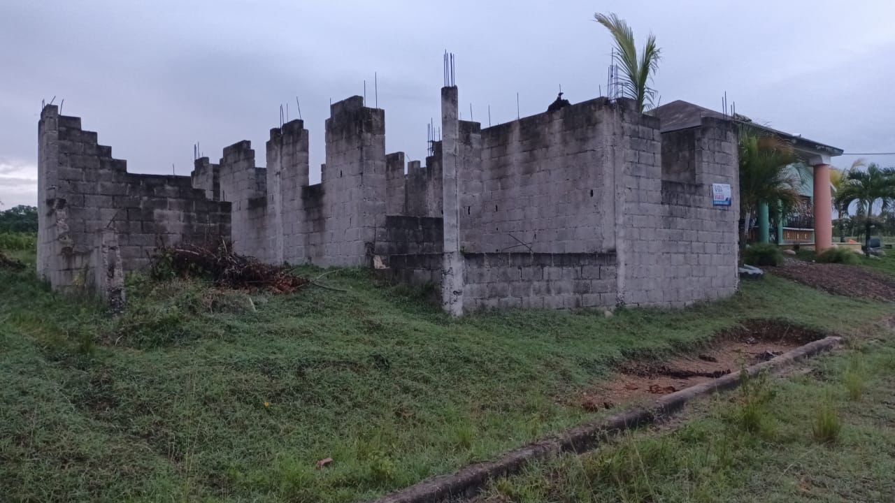 solares y terrenos - Vendo mejora en Sabana Perdida 