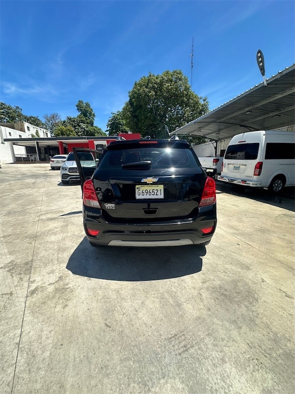 jeepetas y camionetas - Chevrolet trax Lt 2019 5