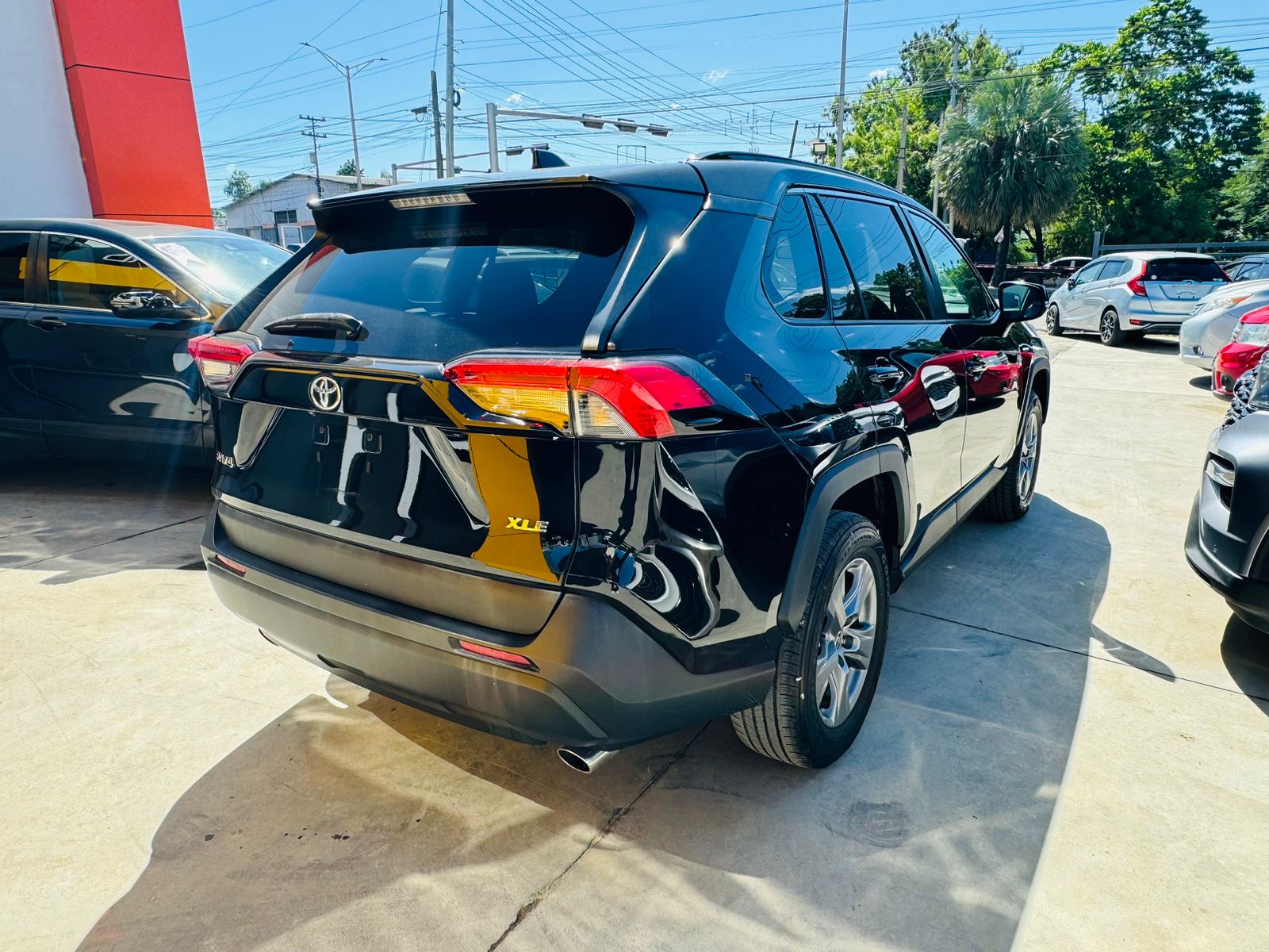 jeepetas y camionetas - Toyota Rav4 2022 XLE PREMIUM ✅️  Clean Carfax  8