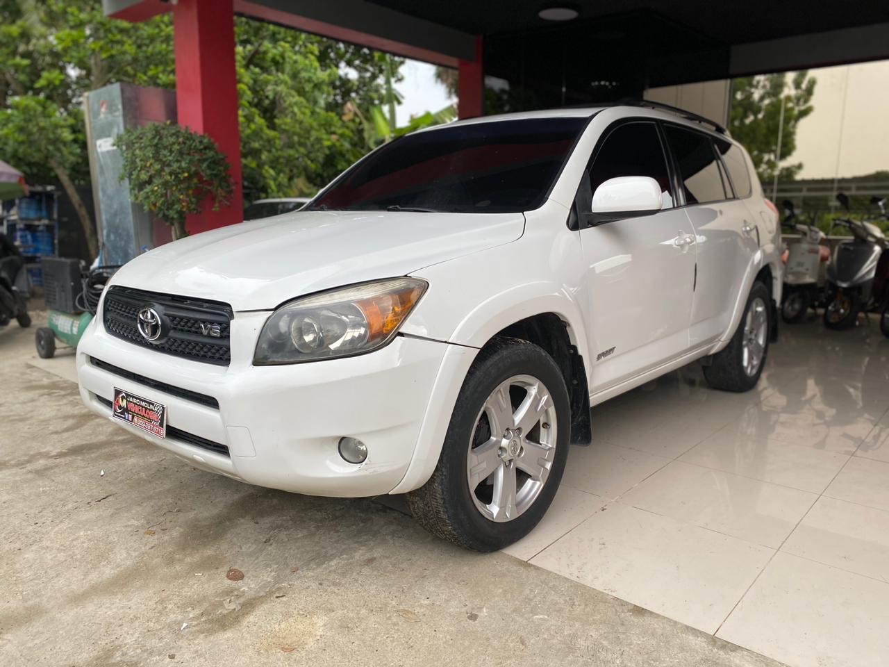 jeepetas y camionetas - Toyota rav4 2006  1