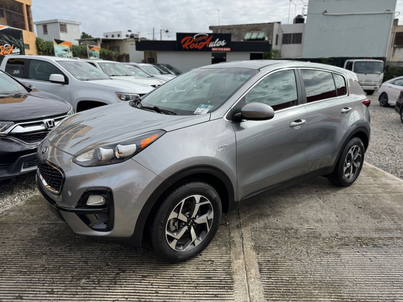 jeepetas y camionetas - Kia Sportage LX 2020 