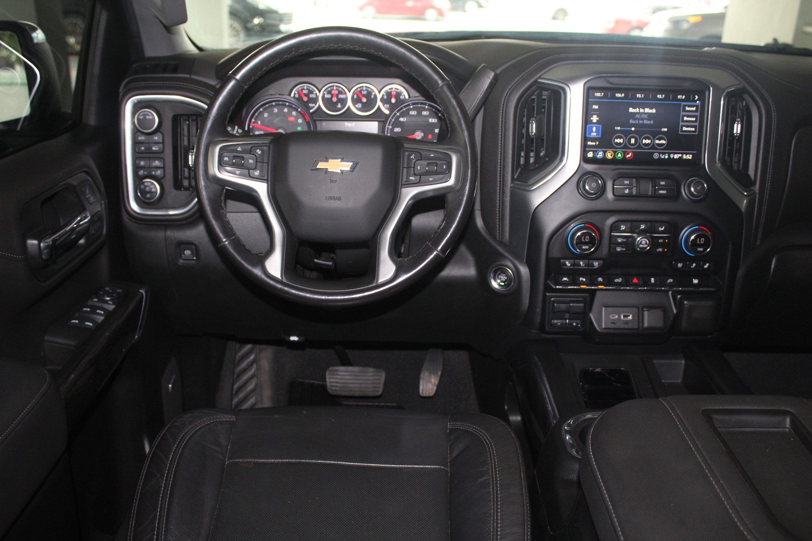 jeepetas y camionetas - Chevrolet Silverado LTZ Diesel 4x4 2020 9