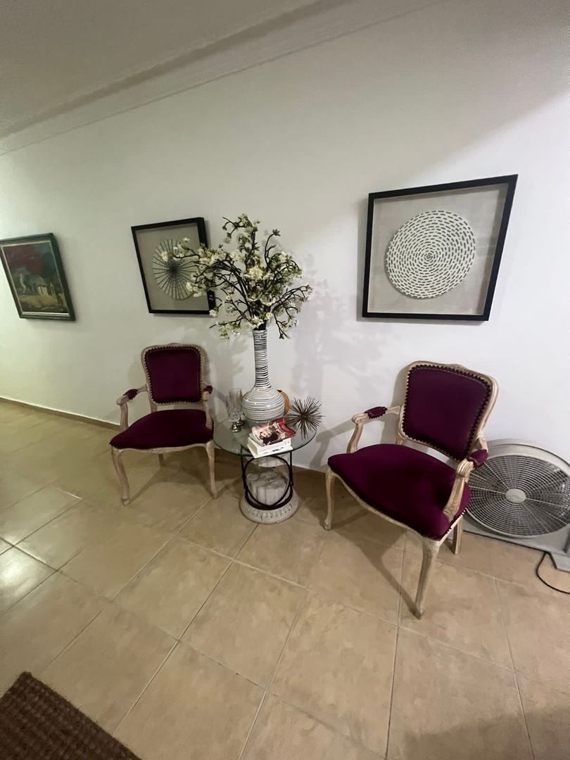 apartamentos - Vendo apto en Residencial cerca del Tesisencial Jose Contrera 
127. Mts. 
Piso 1 9