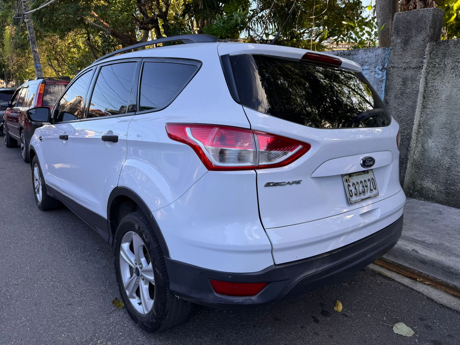 jeepetas y camionetas - Vendo Ford Escape SE 2014 6