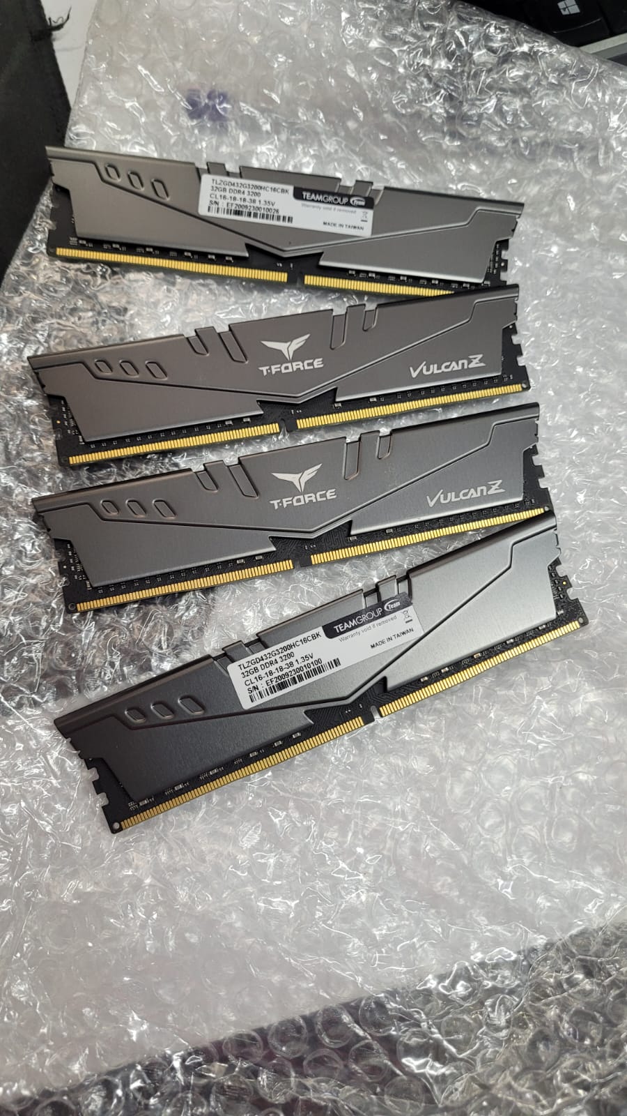 computadoras y laptops - Memoria Ram T-FORCE 32GB DDR4  3200 Mhz