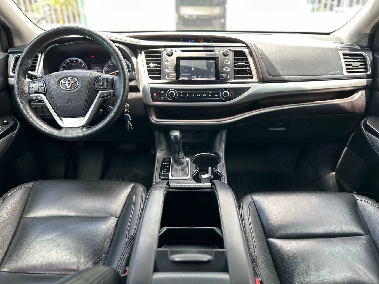 jeepetas y camionetas - TOYOTA HIGHLANDER LE 2016DELTA COMERCIAL104MIL KM  5