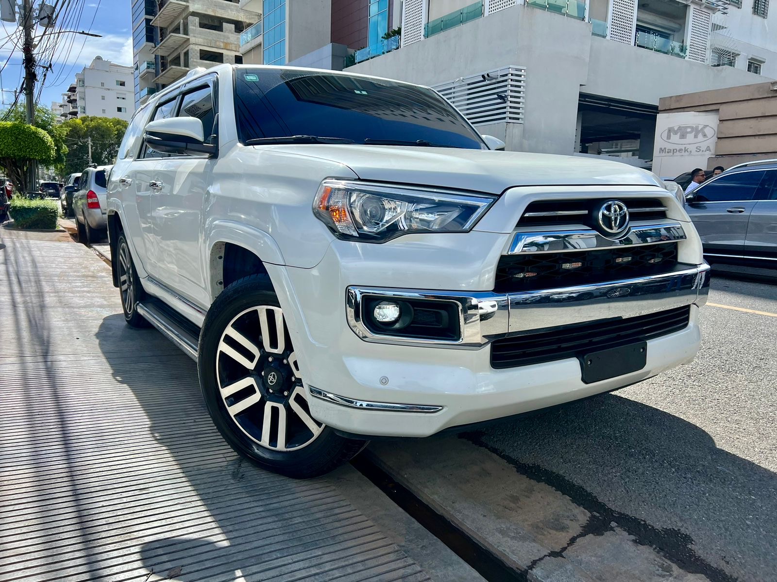 jeepetas y camionetas - Toyota 4Runner limited 2021 4