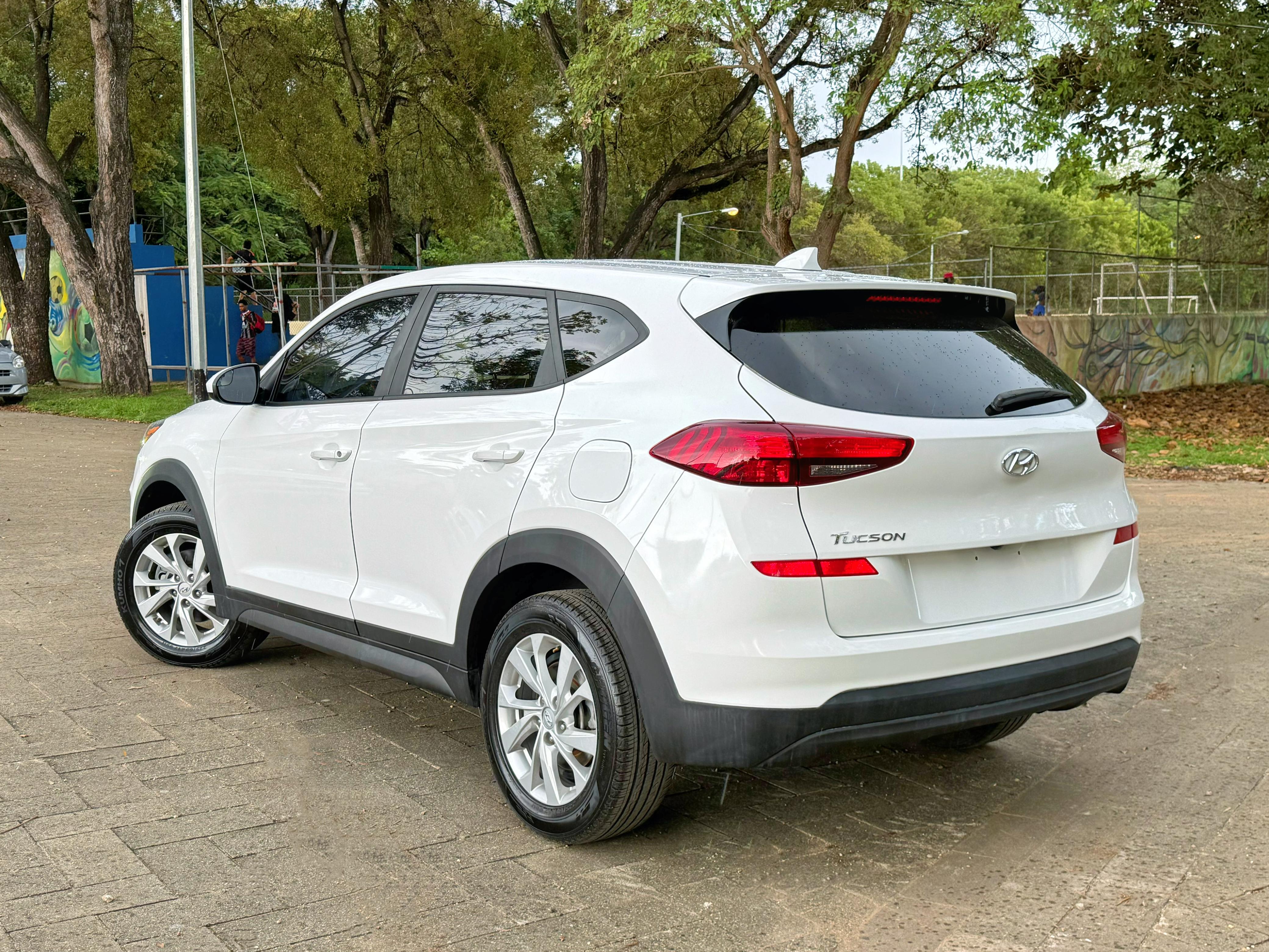 jeepetas y camionetas - Verla es comprarla ven conocela hyundai tucson 2019 excelente condiciones  3