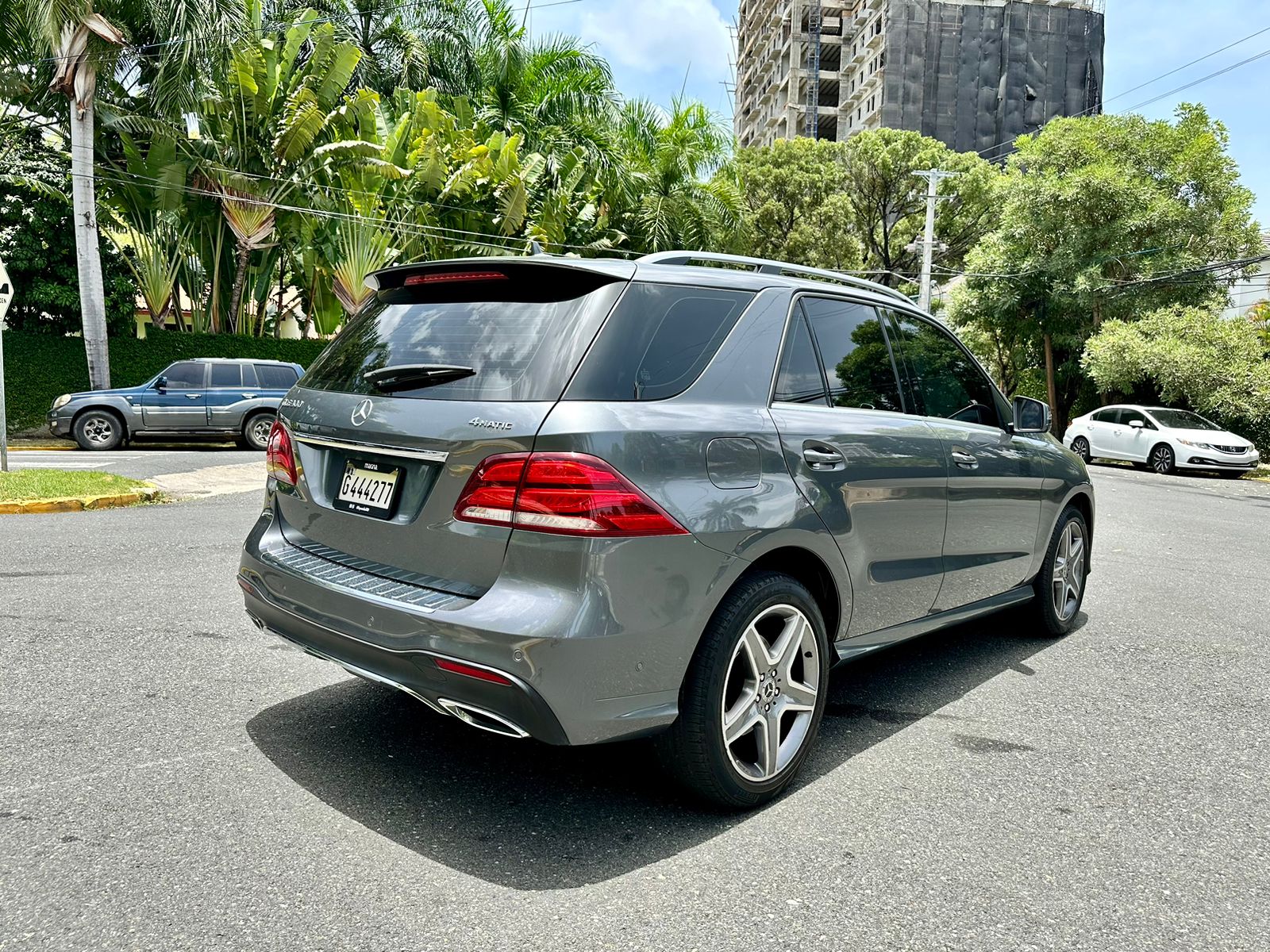 jeepetas y camionetas - Mercedes Benz GLE300 2019 impecable  9