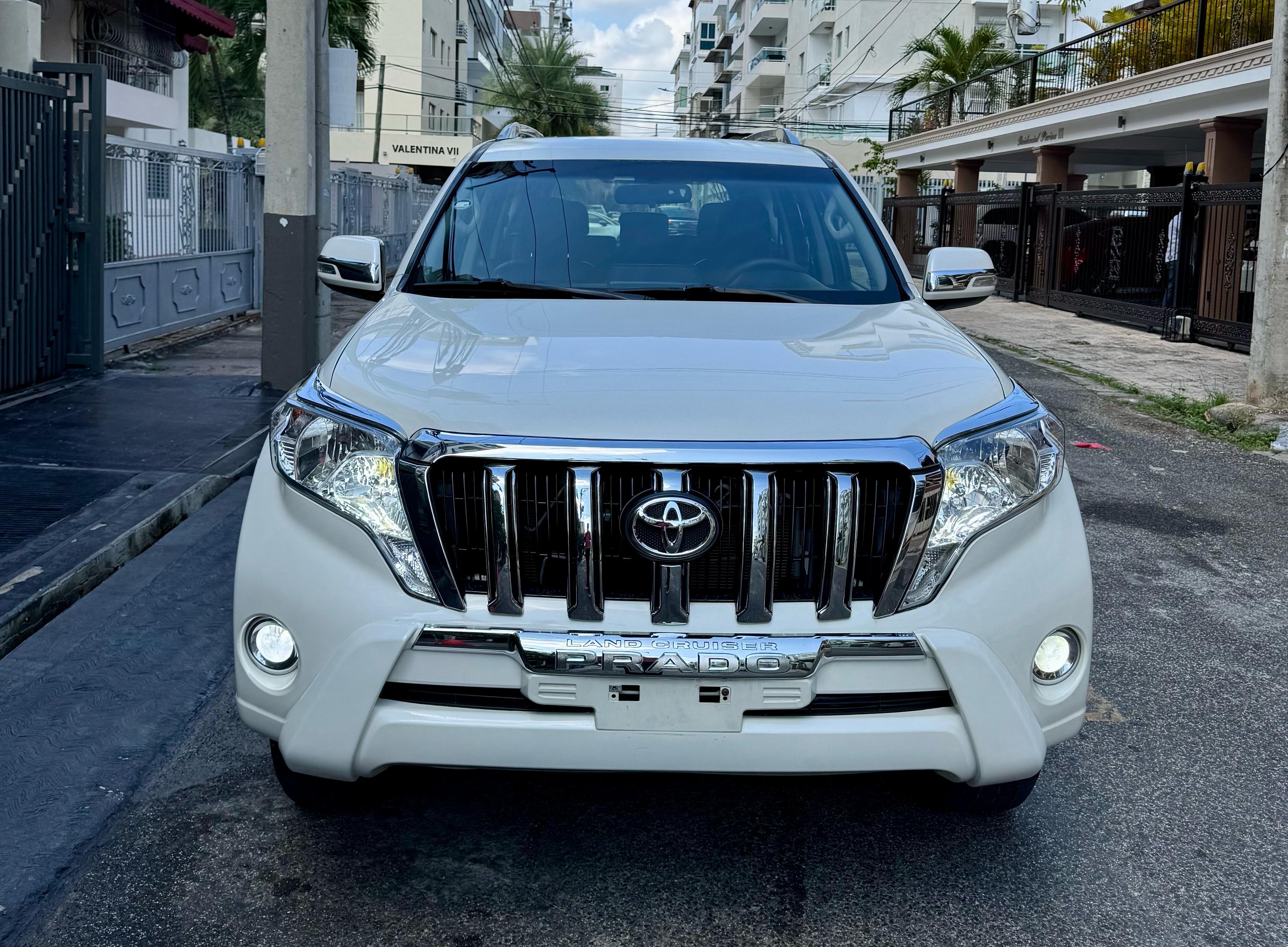 jeepetas y camionetas - Toyota Land Cruiser Prado TXL 2016