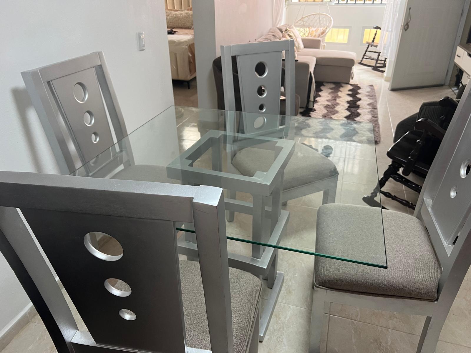 muebles y colchones - Vendo juego de comedor de 4 sillas nuevo  4