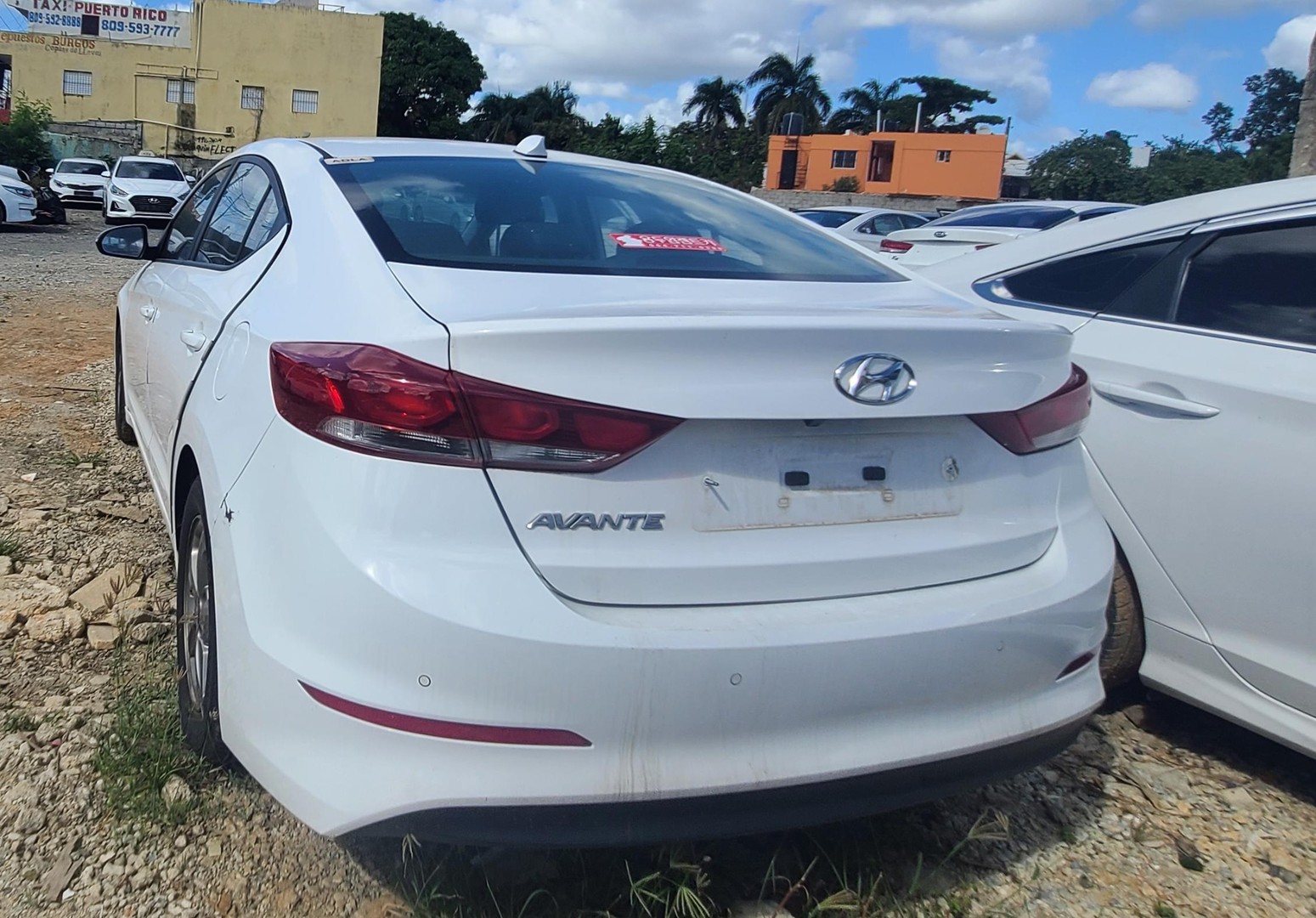 carros - HYUNDAI AVANTE 2017 BLANCO 6