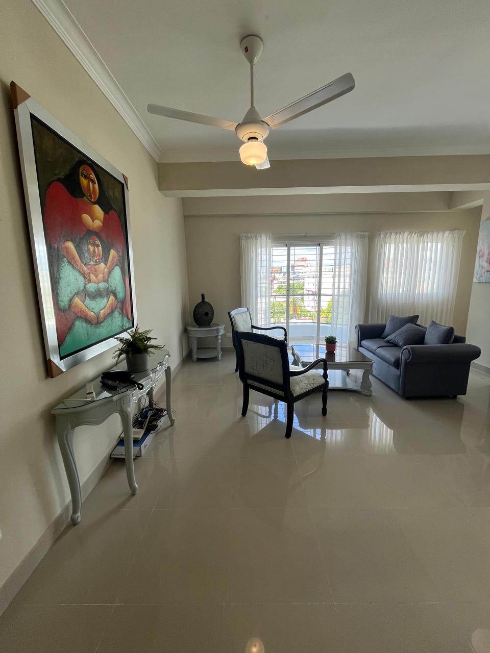 apartamentos - Vendo Gazcue oportunidad dos hab dos baños parqueo 5