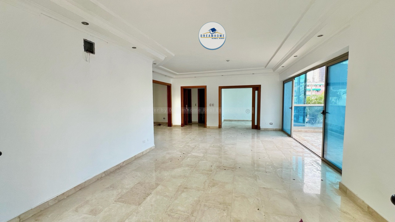 apartamentos - En Naco 2do Piso con Terraza Amplia ID 3476 4