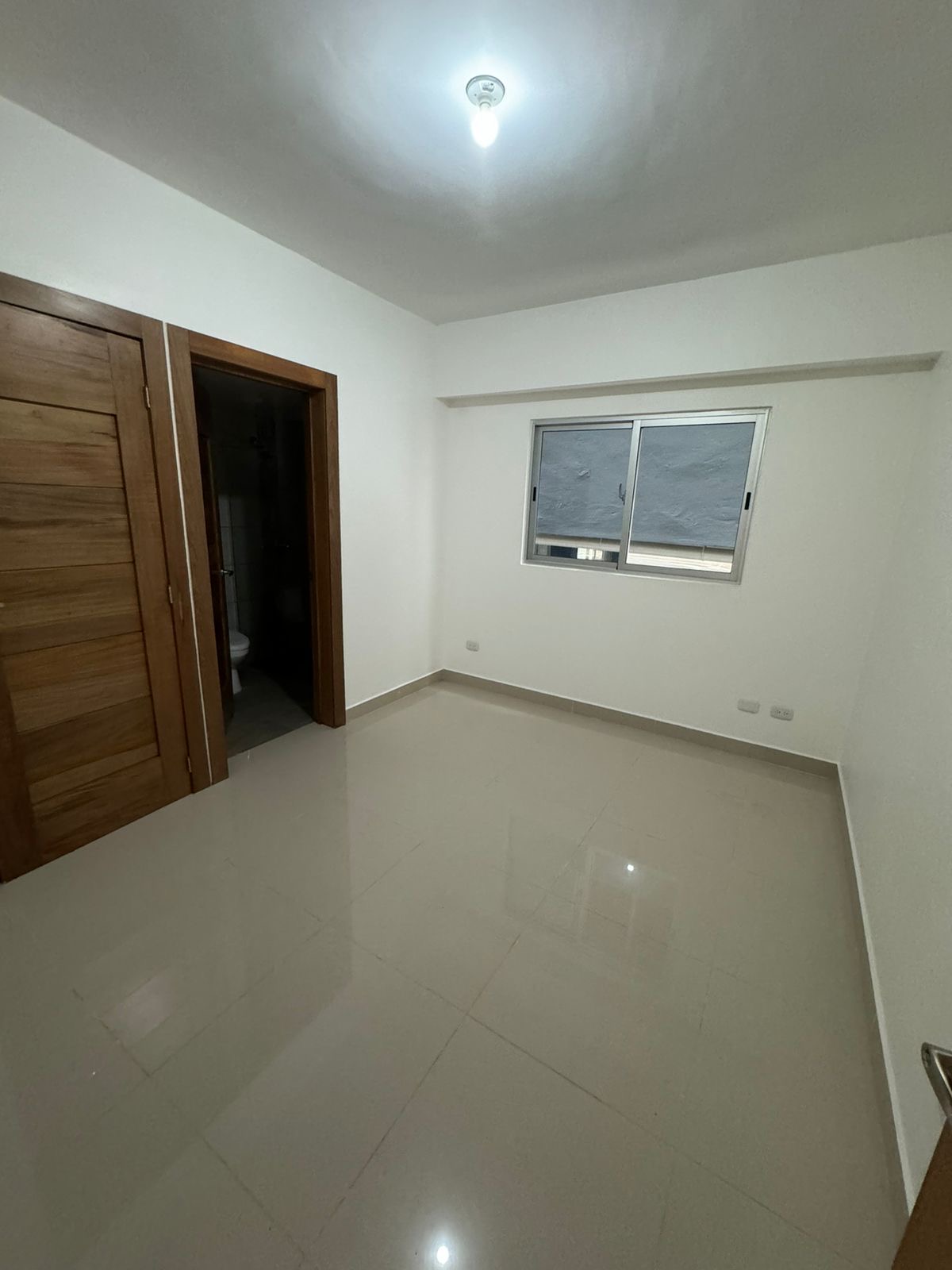 apartamentos - Apto Alquiler Ave. José Contreras No.43 Torre SKY  5