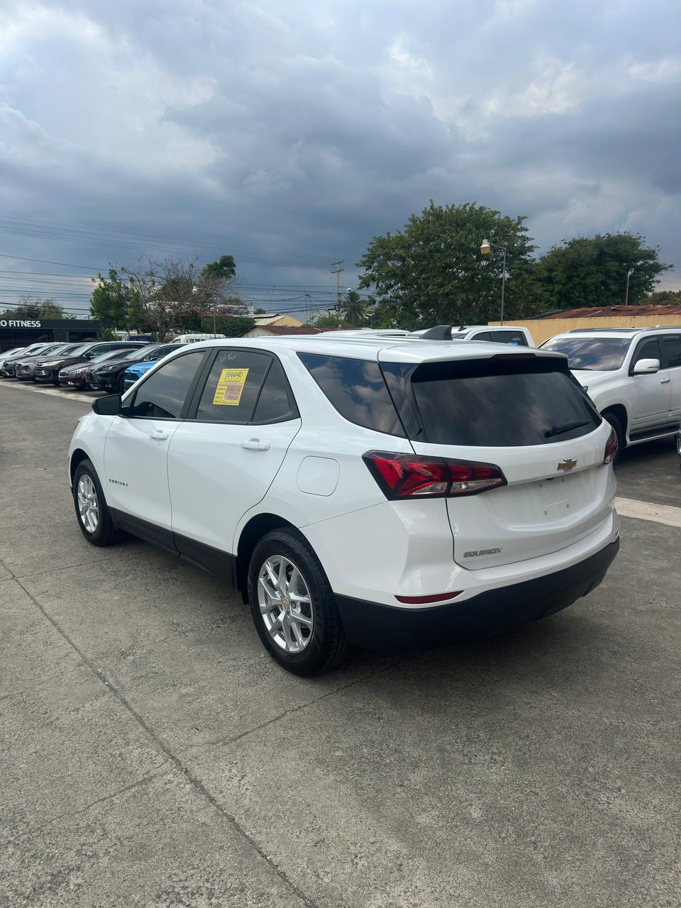 jeepetas y camionetas - 2022 Chevrolet Equinox LS  5