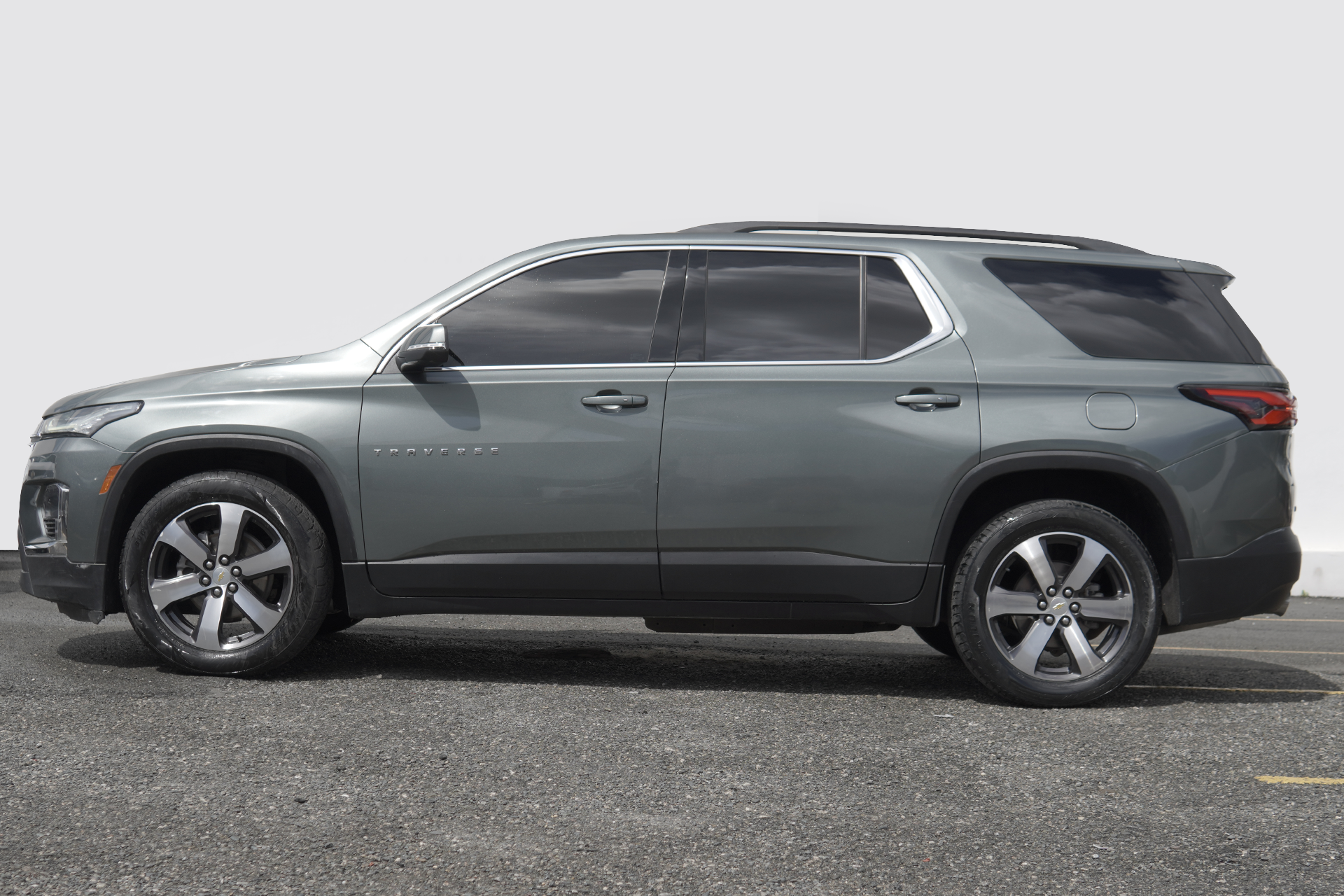 jeepetas y camionetas - Chevrolet Traverse LT 2022 5