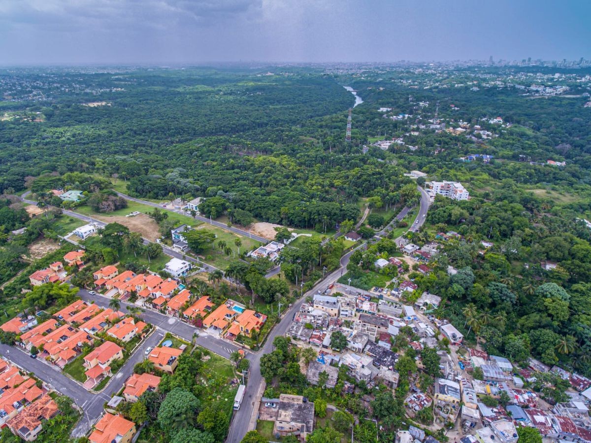 solares y terrenos - Solar en venta en Residencial exclusivo cerrado en Arroyo Manzano