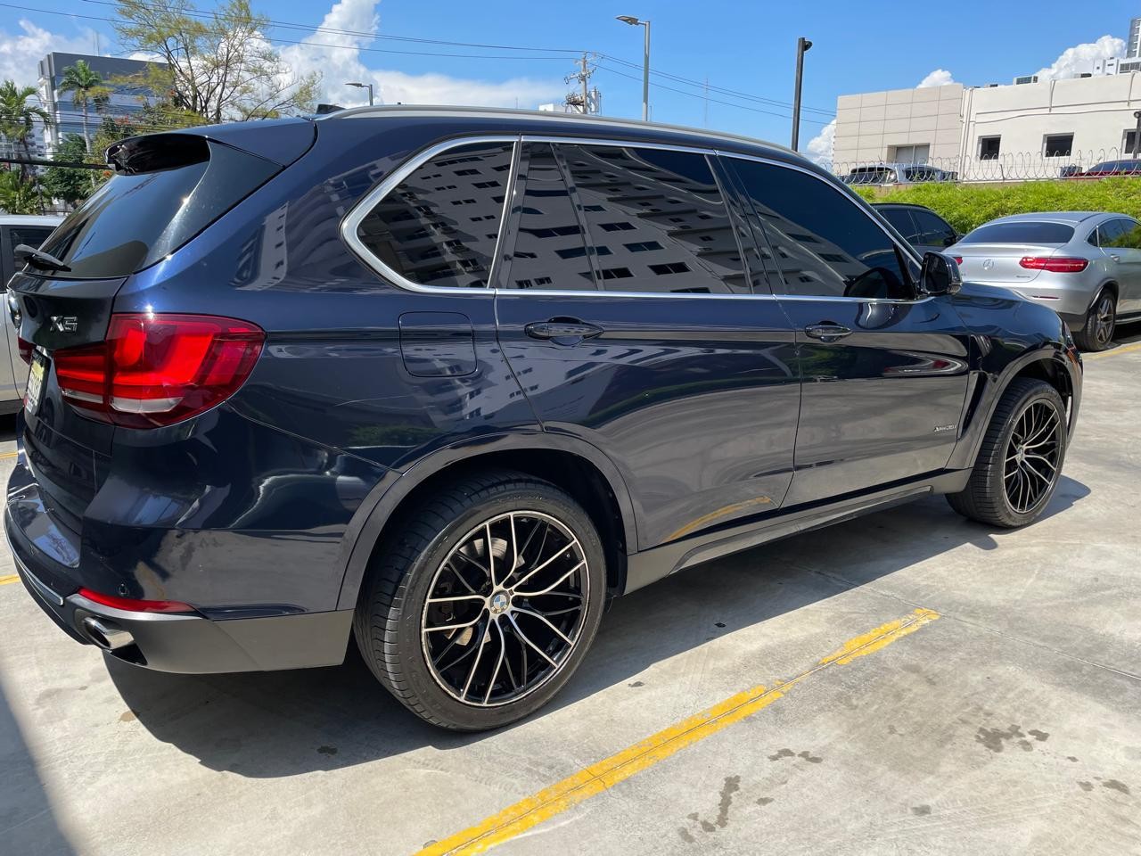 jeepetas y camionetas - BMW X5 Xdrive 2016 impecable  3