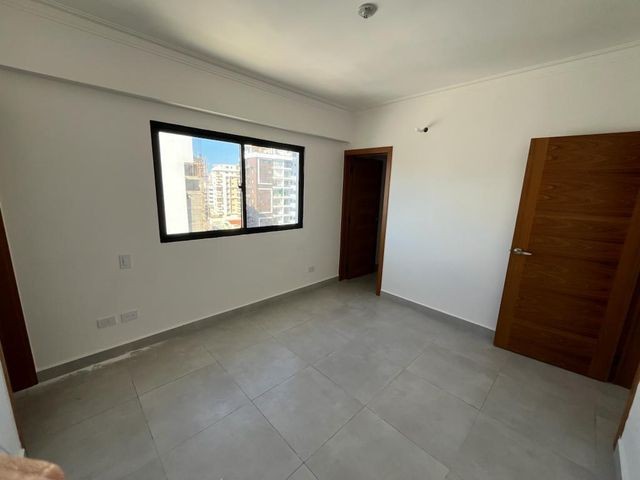 apartamentos - Apartamento en alquiler con línea blanca #24-1154 en piso alto, áreas sociales. 2