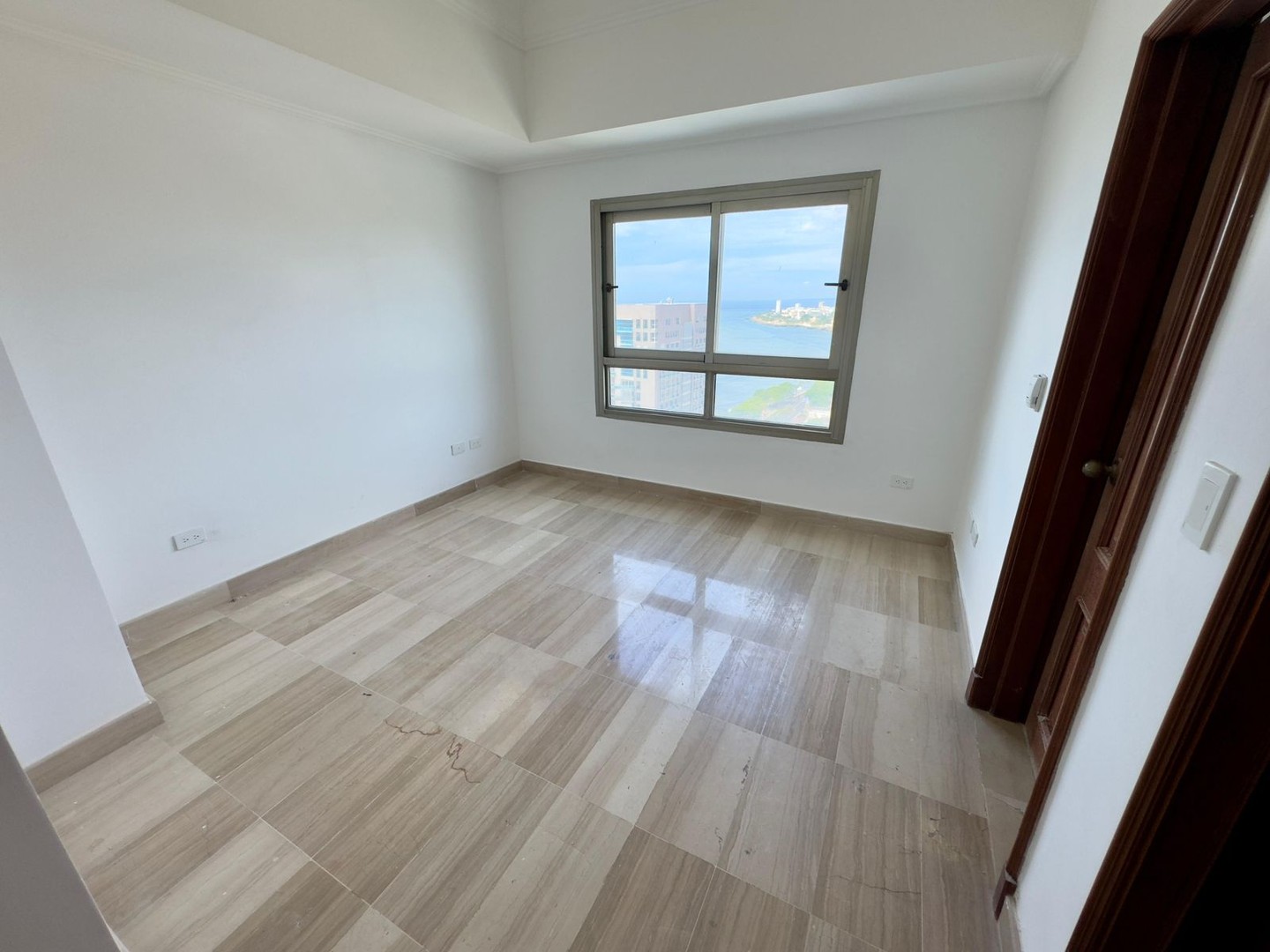 apartamentos - venta de hermoso Apartamento frente al mar 
📍Malecón Center  4