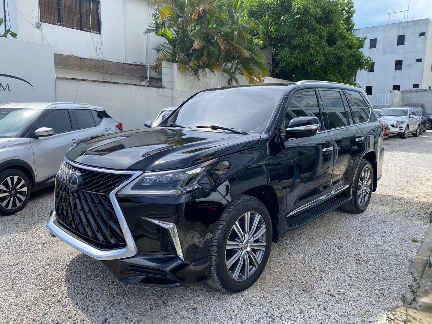 jeepetas y camionetas - Lexus LX 570 2016 9