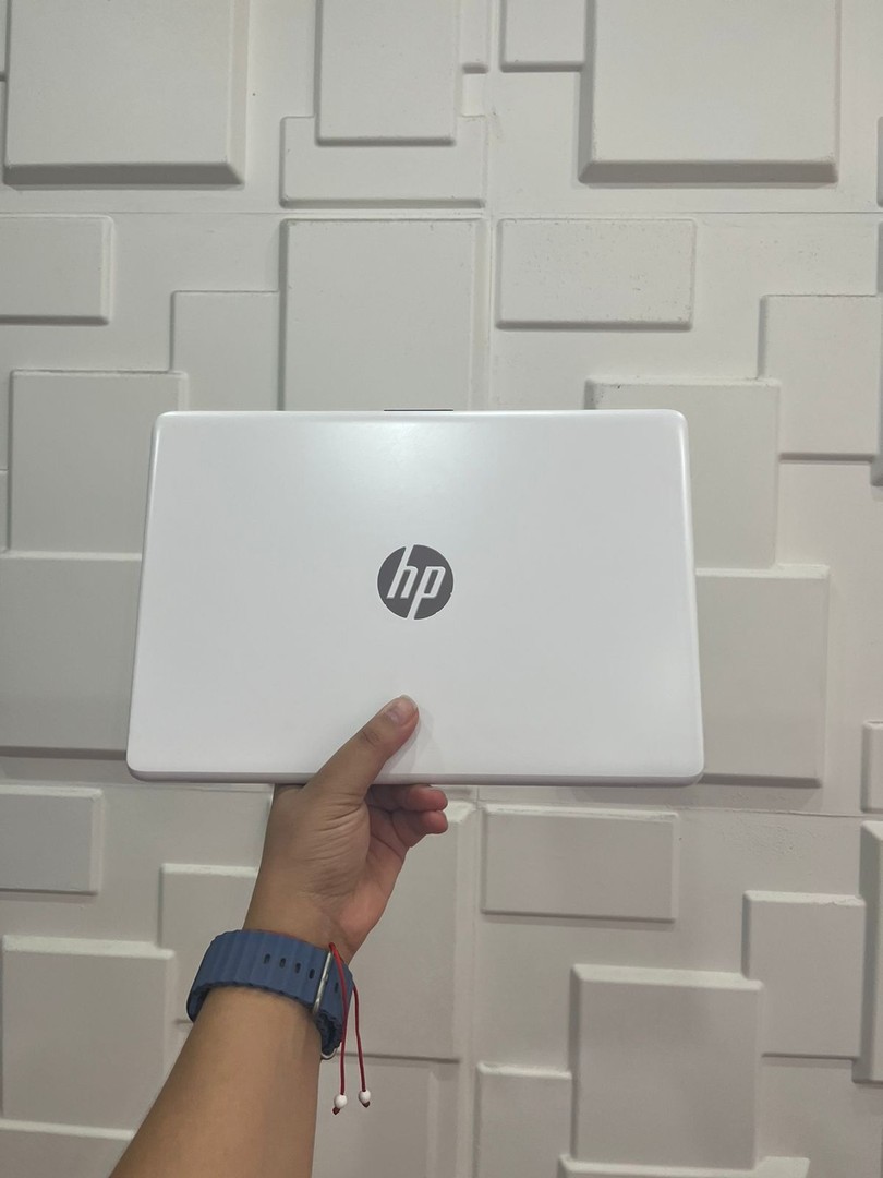 computadoras y laptops - HP Stream Laptop Nueva 2