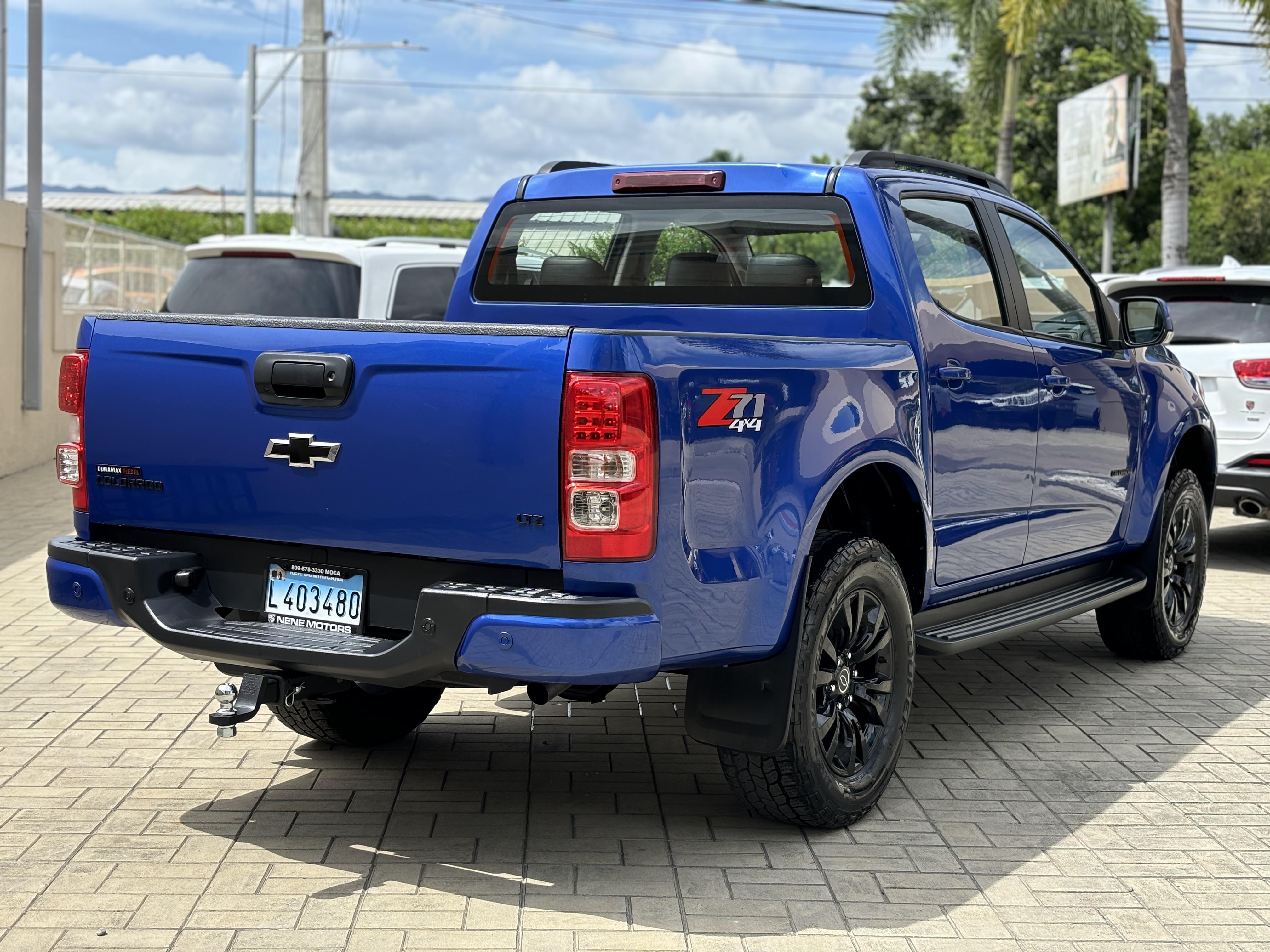 jeepetas y camionetas - Chevrolet Colorado Z71 4x4 año 2020. 2