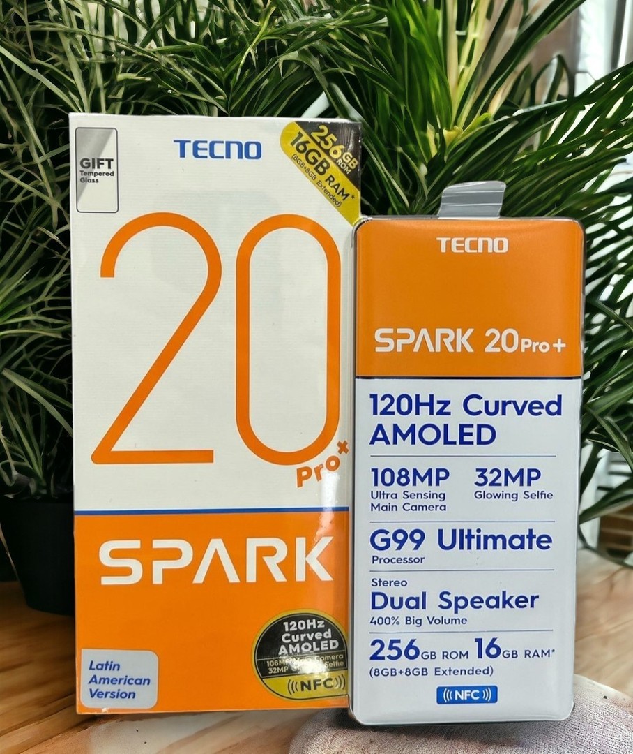 celulares y tabletas - Celular Tecno spark 20 pro+ plus 16/256gb 