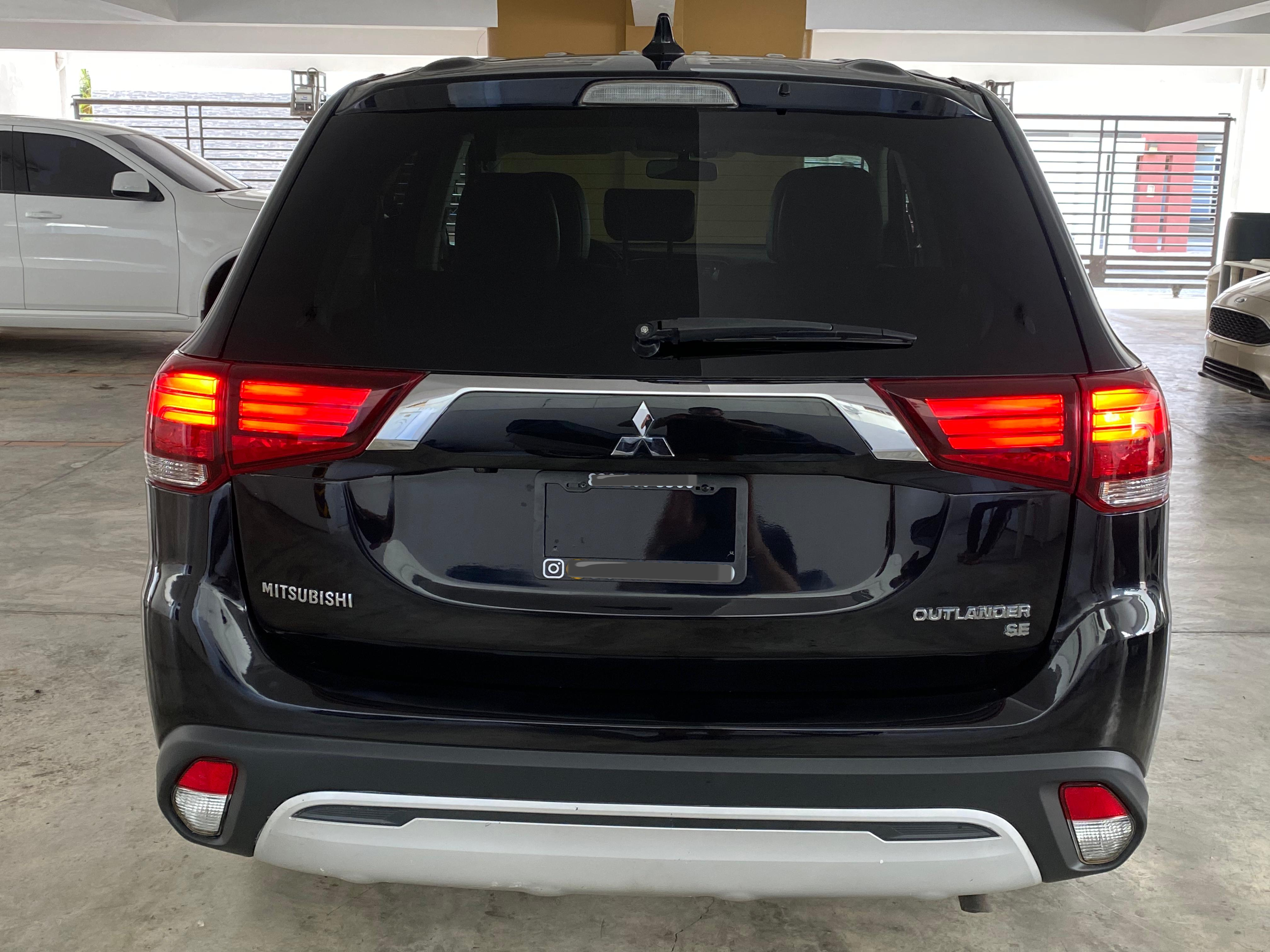 jeepetas y camionetas - 2019 Mitsubishi Outlander Full 1