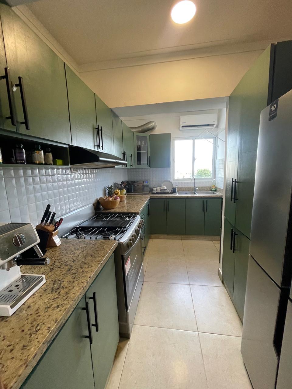 apartamentos - Evaristo Morales 📍📍precio US$265,000 Hermoso apa 4