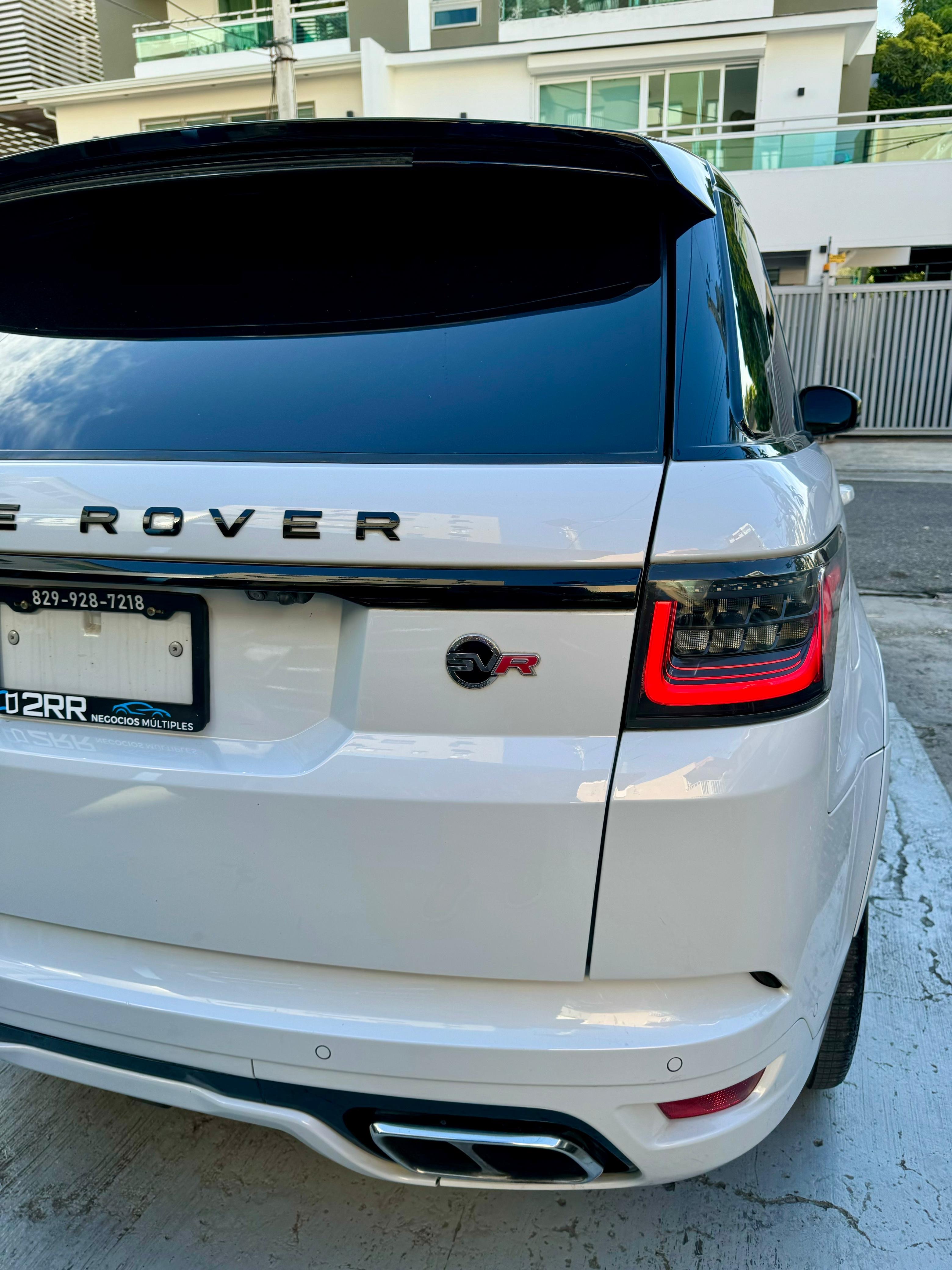 jeepetas y camionetas - Land Rover Range Rover SVR 2018 5