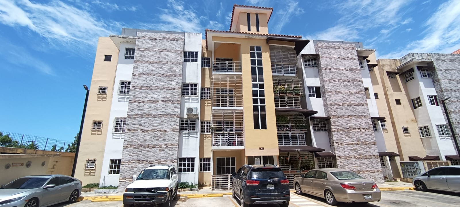 apartamentos - Venta de apartamento residencial las palmeras Santo Domingo este