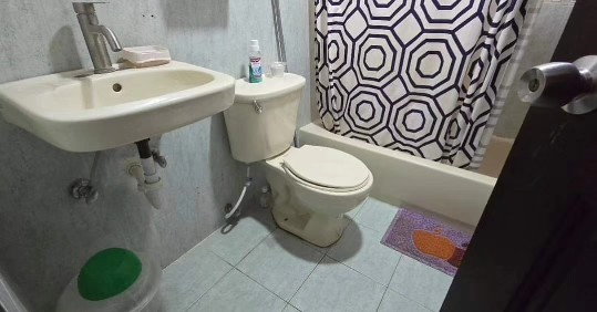 apartamentos - Vendo  1er piso padre las casa  8