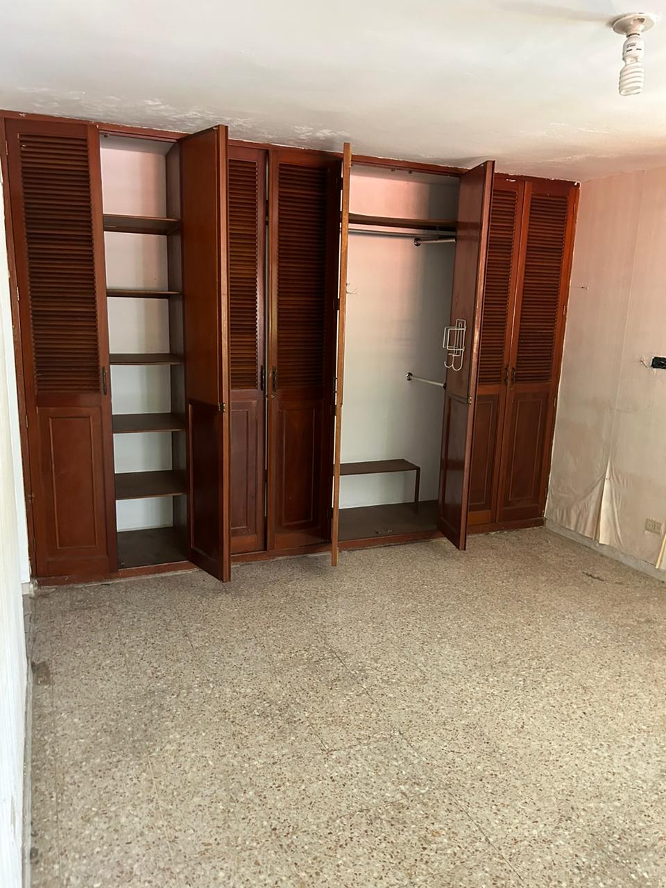 casas - Casa en Bella Vista para Reformar Remodelar  3