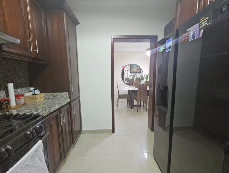 apartamentos - Alquiler y venta de Apartamento en Urb. Fernandez 4