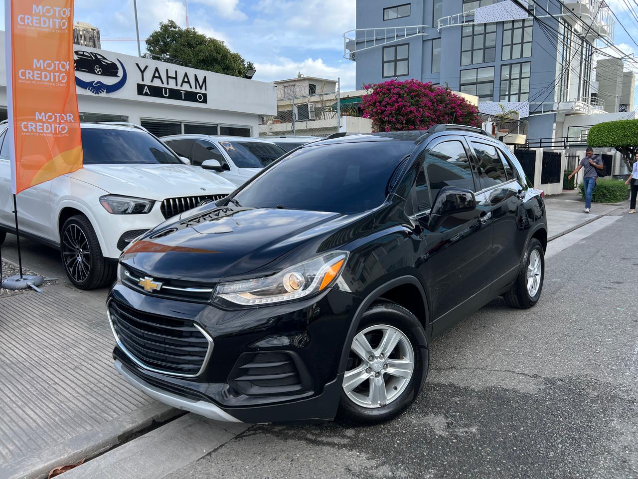 jeepetas y camionetas - CHEVROLET TRAX LT 2018