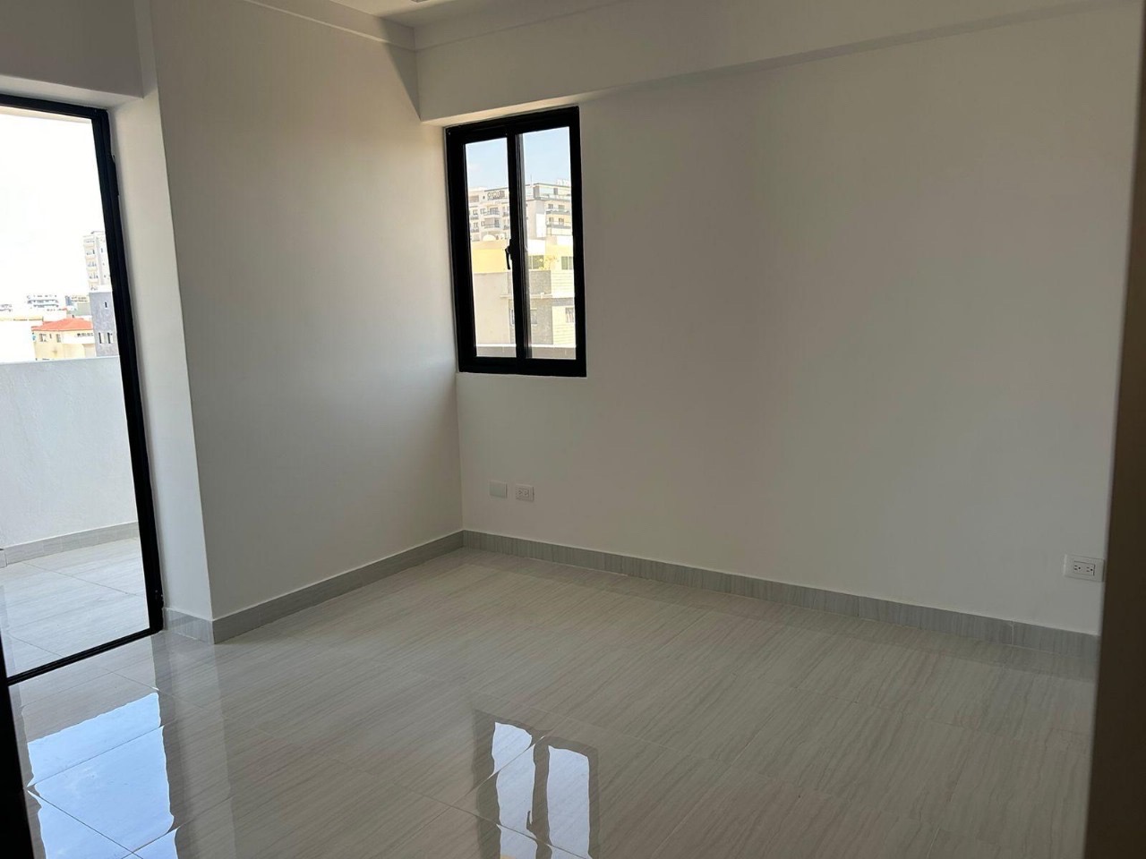 apartamentos - ALQUILER NUEVO EN BELLA VISTA  2