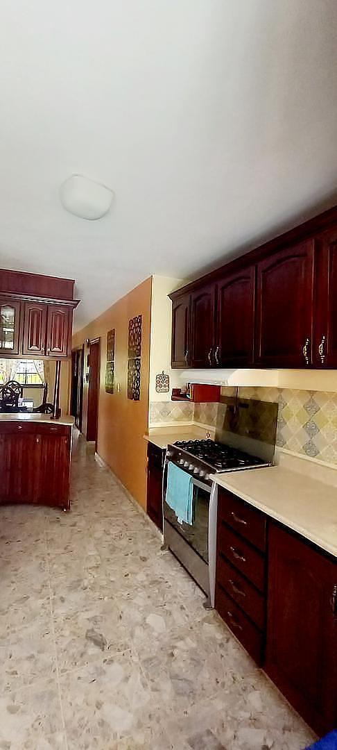 casas - Vendo casa grande en Alameda  6