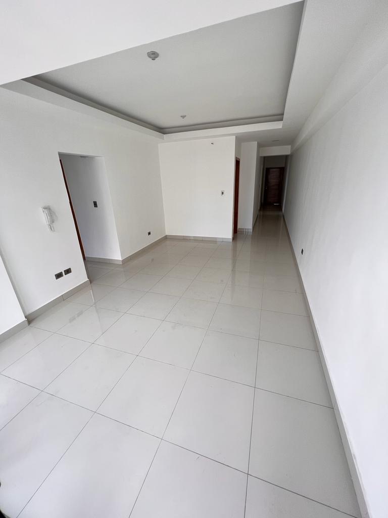 apartamentos - Alquiló renacimiento piso 6 dos hab 2.5 baños dos 