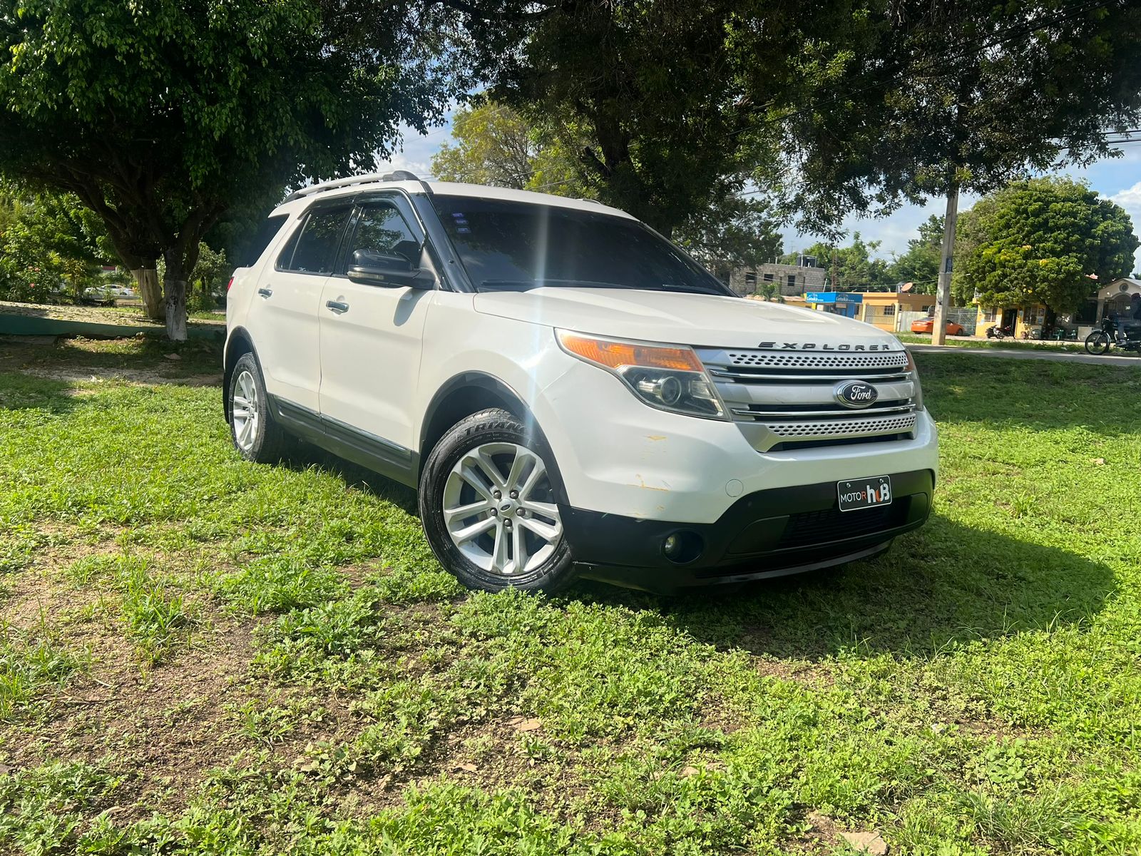 jeepetas y camionetas - Ford Explorer xlt 2013 1