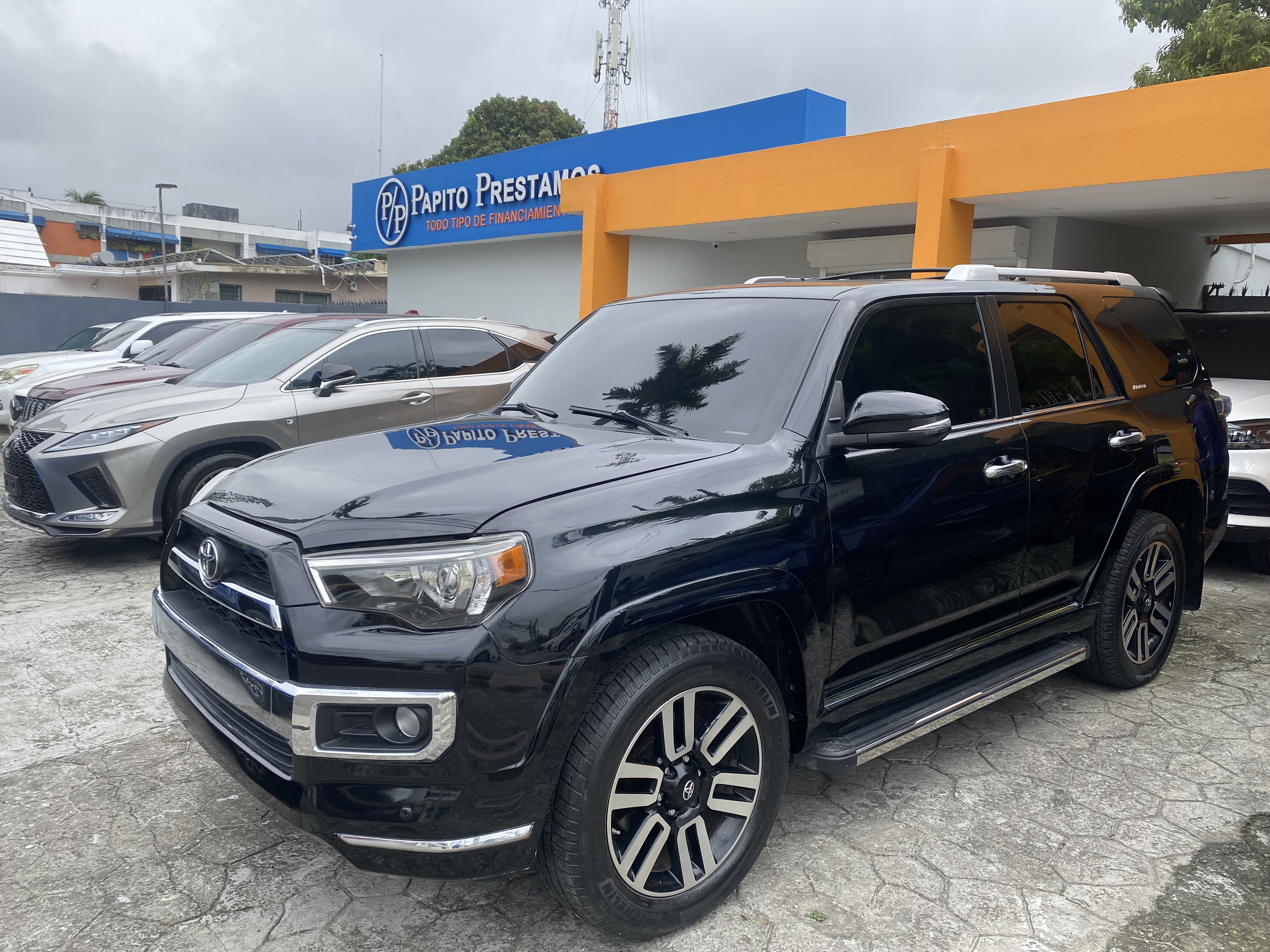 jeepetas y camionetas - Toyota 4Runner Limited 4WD 2017